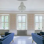 別荘 Manor With Soul Between Forest And On Funen