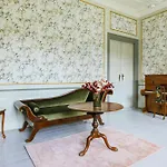 別荘 Manor With Soul Between Forest And On Funen Ullerslev