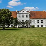Manor With Soul Between Forest And On Funen 別荘 Ullerslev