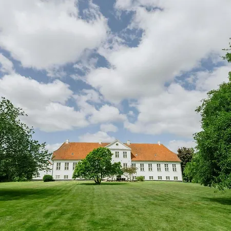 Manor With Soul Between Forest And On Funen Ullerslev